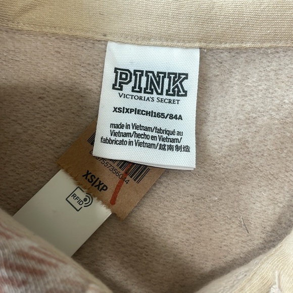 Oversized flannel button up shirt. Pink/VS. - Picture 2 of 2